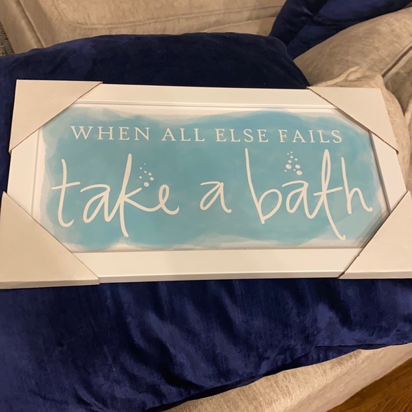 Bathroom wall art